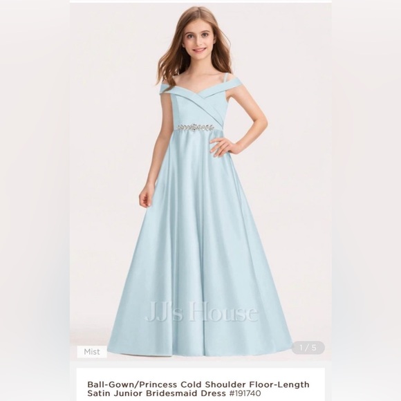 JJs House Other - JJ’s House Junior gown